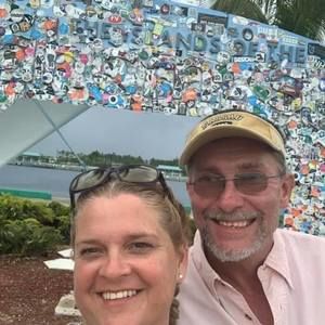 Meet your Posher, Lauralie